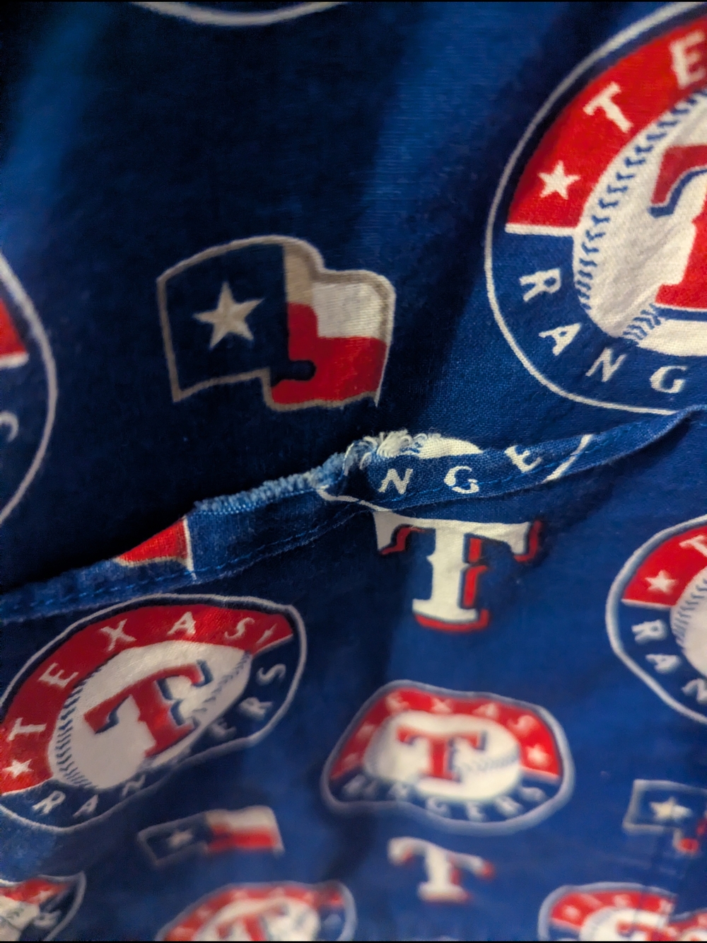 Texas Rangers Scrub Top - Picture 4 of 7